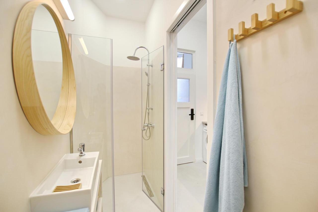 Pau Stylish Studios In The Heart Of Budapest Exteriör bild