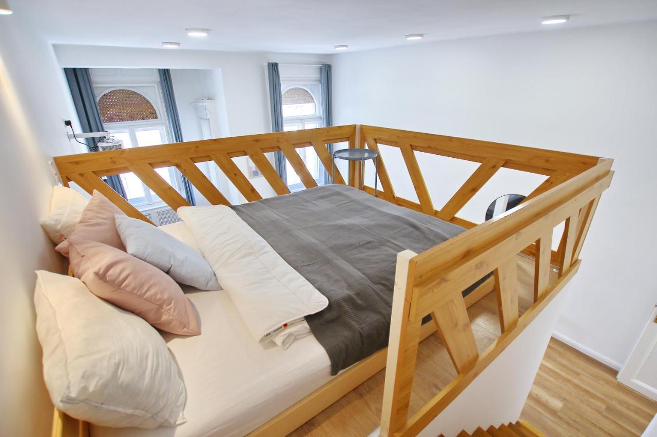 Pau Stylish Studios In The Heart Of Budapest Exteriör bild