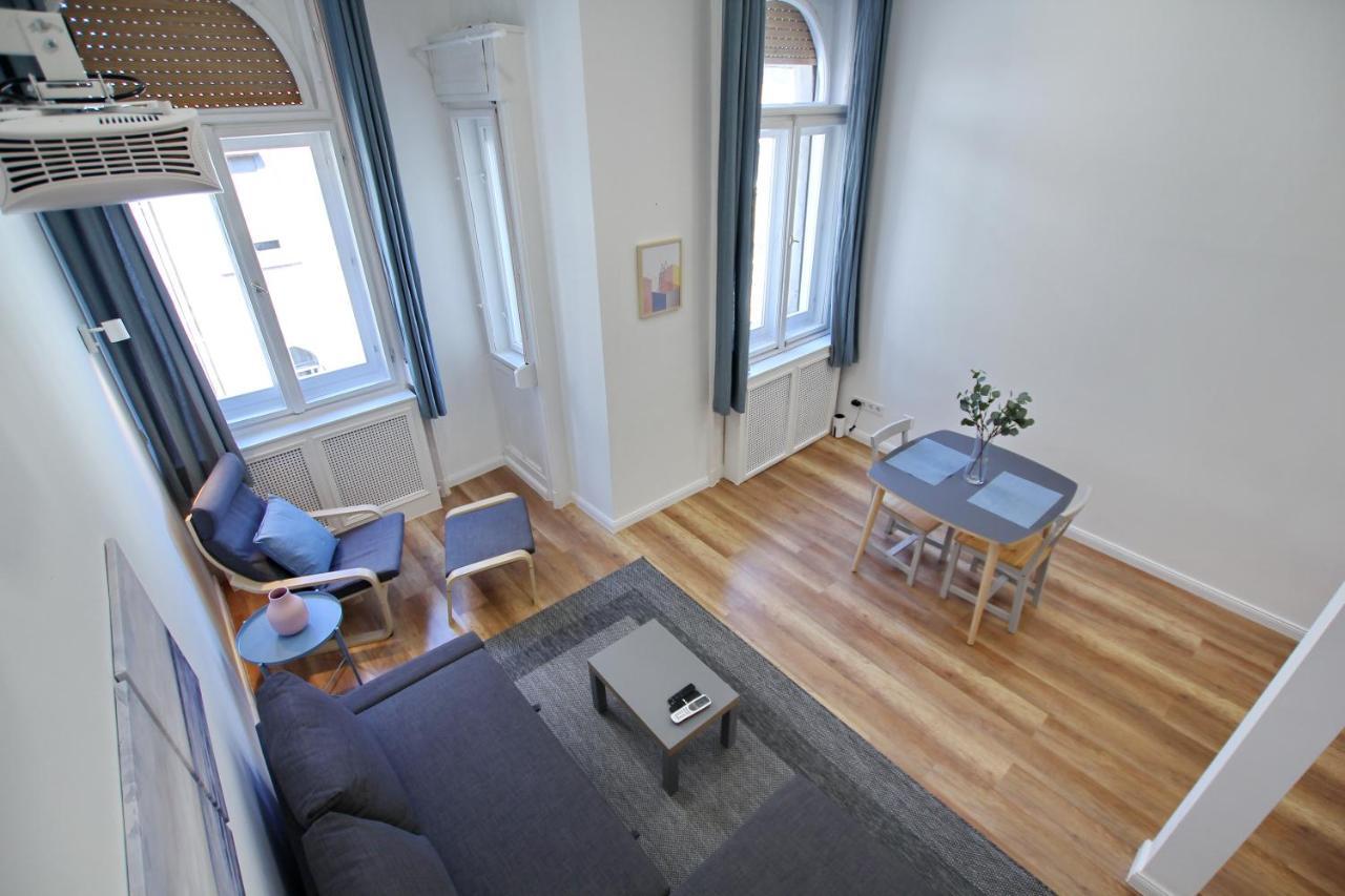 Pau Stylish Studios In The Heart Of Budapest Exteriör bild